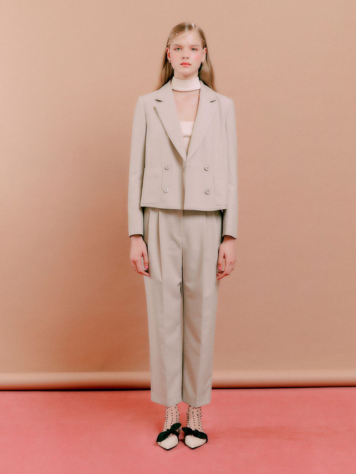 디어케이(DEAR. K) pin tuck tapered fit pants SWSLLI4100