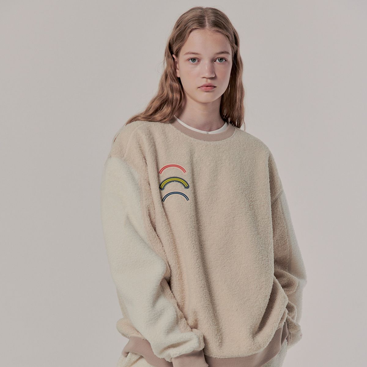 브라이언베리(BRIAN BERRY) ARC FLEECE BLOCK TEE_IVORY