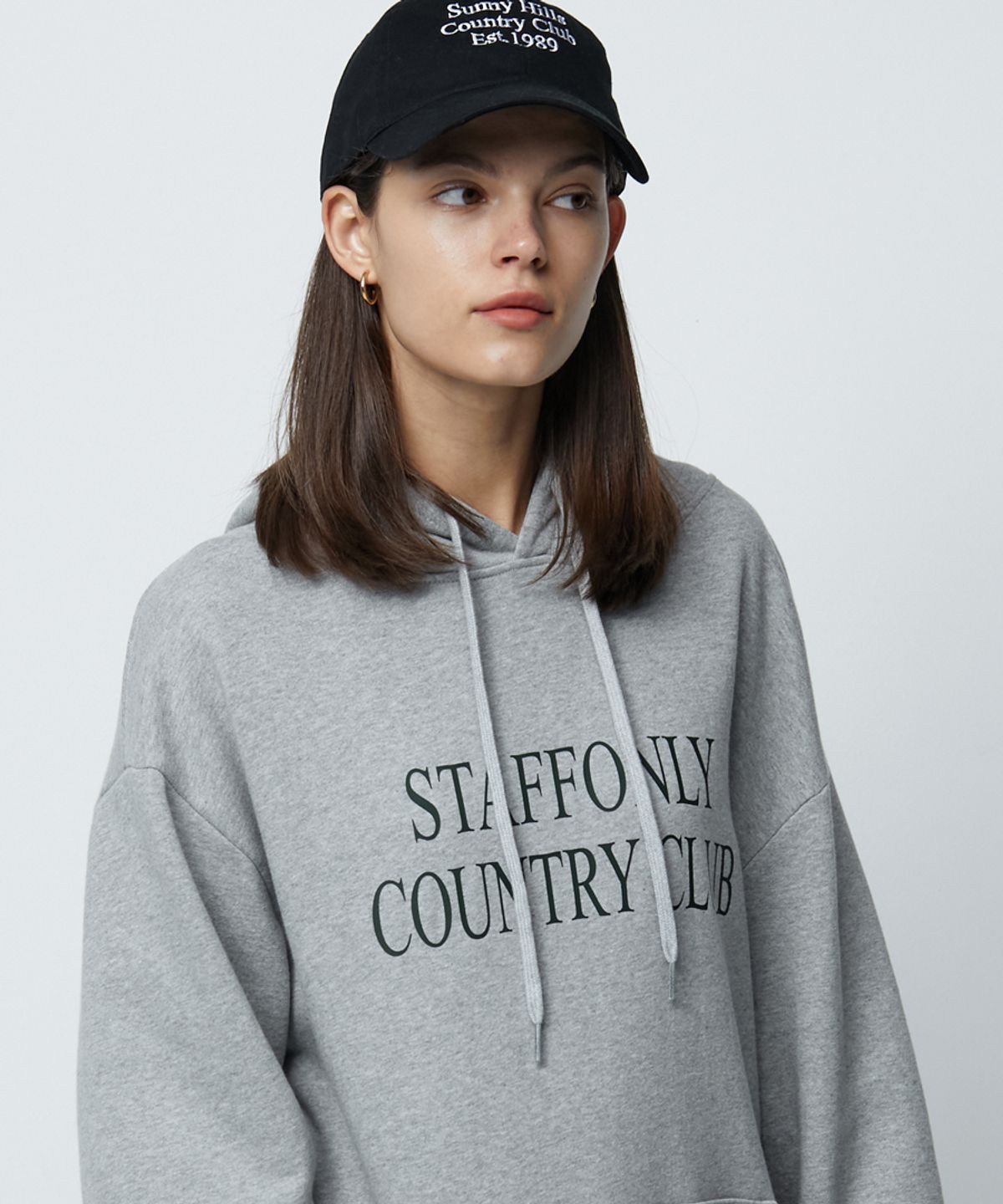 스텝온리(STAFFONLY) STAFFONLY COUNTRY CLUB HOODIE (MELANGE GREY)