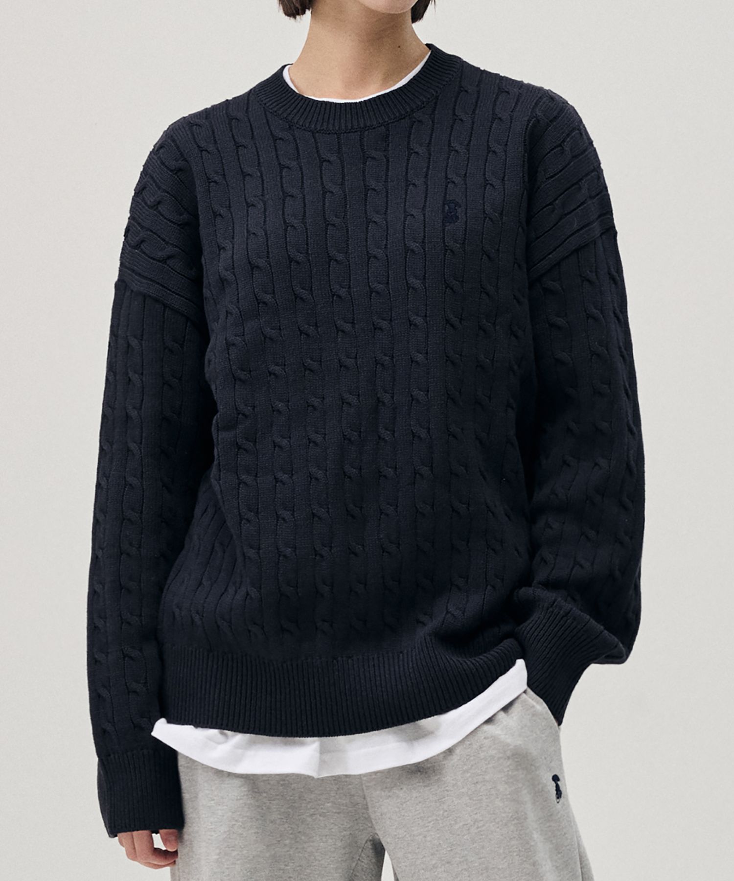 MUSINSA TAKEASY SOLID OVERSIZED CABLE KNIT SWEATER (NAVY)