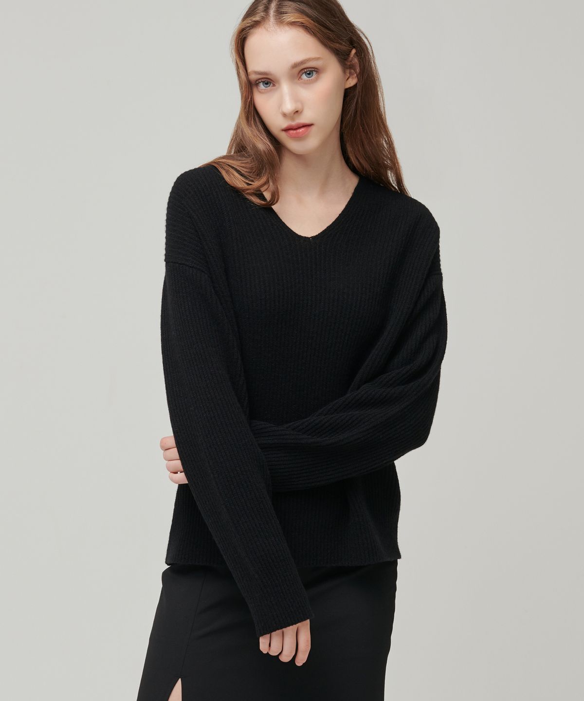 무신사 스탠다드 우먼(MUSINSA STANDARD WOMAN) 우먼즈 램스울 리브드 브이 넥 니트 [블랙]