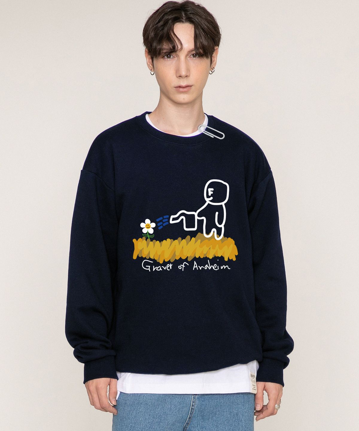 그레이버(GRAVER) [UNISEX]휴먼 워터 더 플라워 맨투맨_네이비
