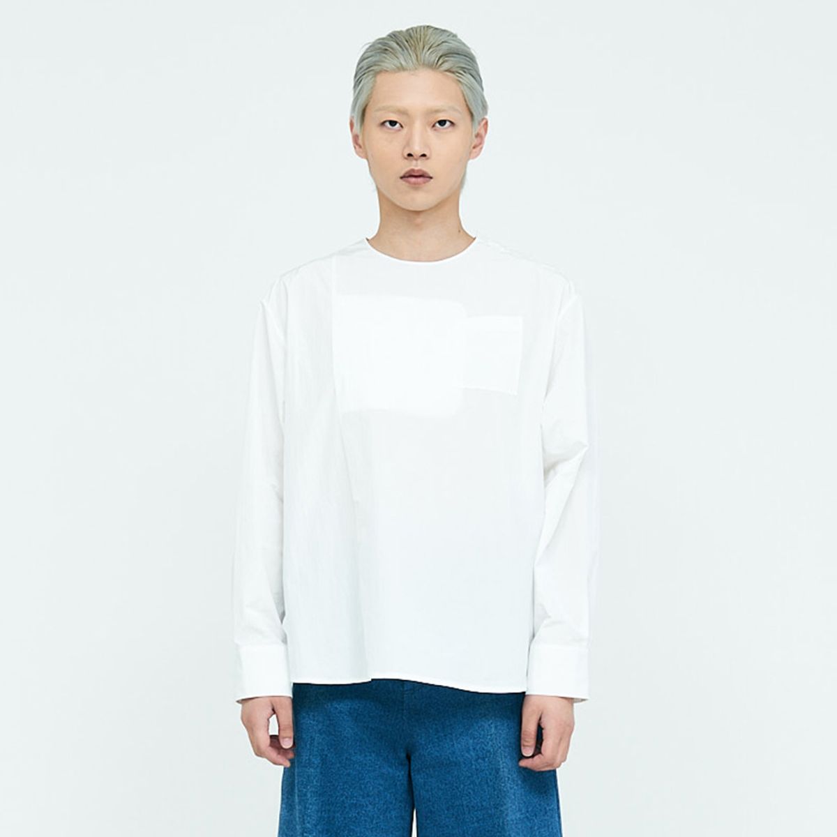 로익(LOIC) 5.5° 타워 셔츠
