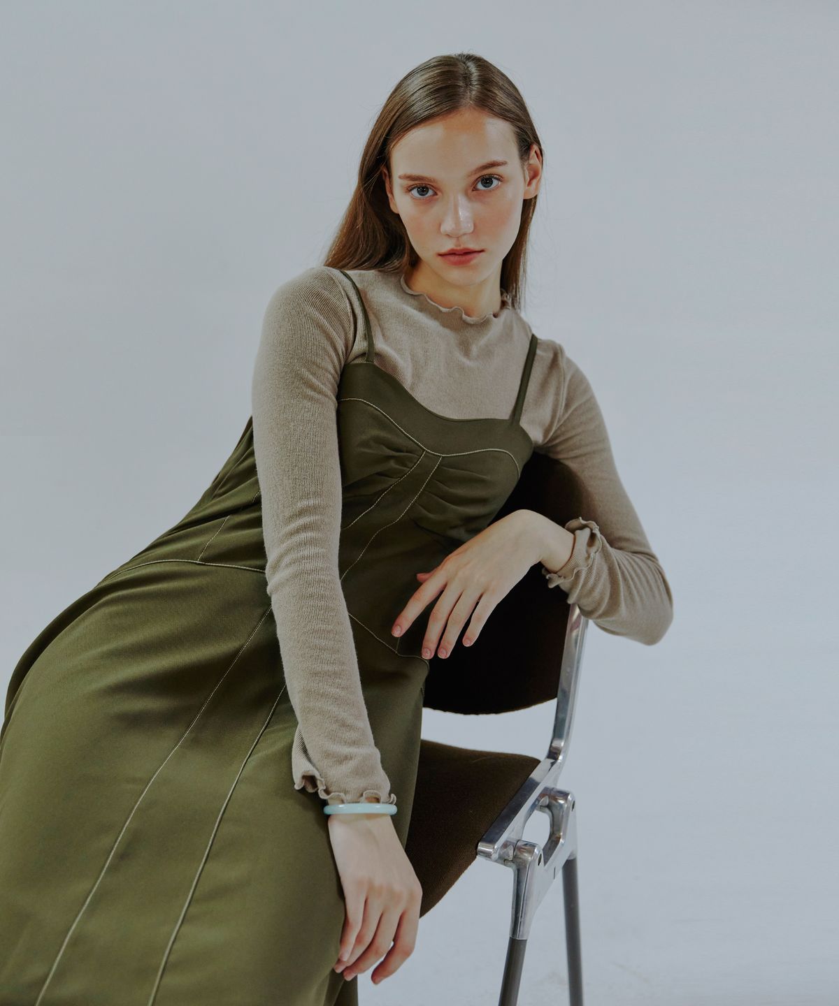 에트몽(ETMON) Slip Flare Stitch Dress  Deep Khaki