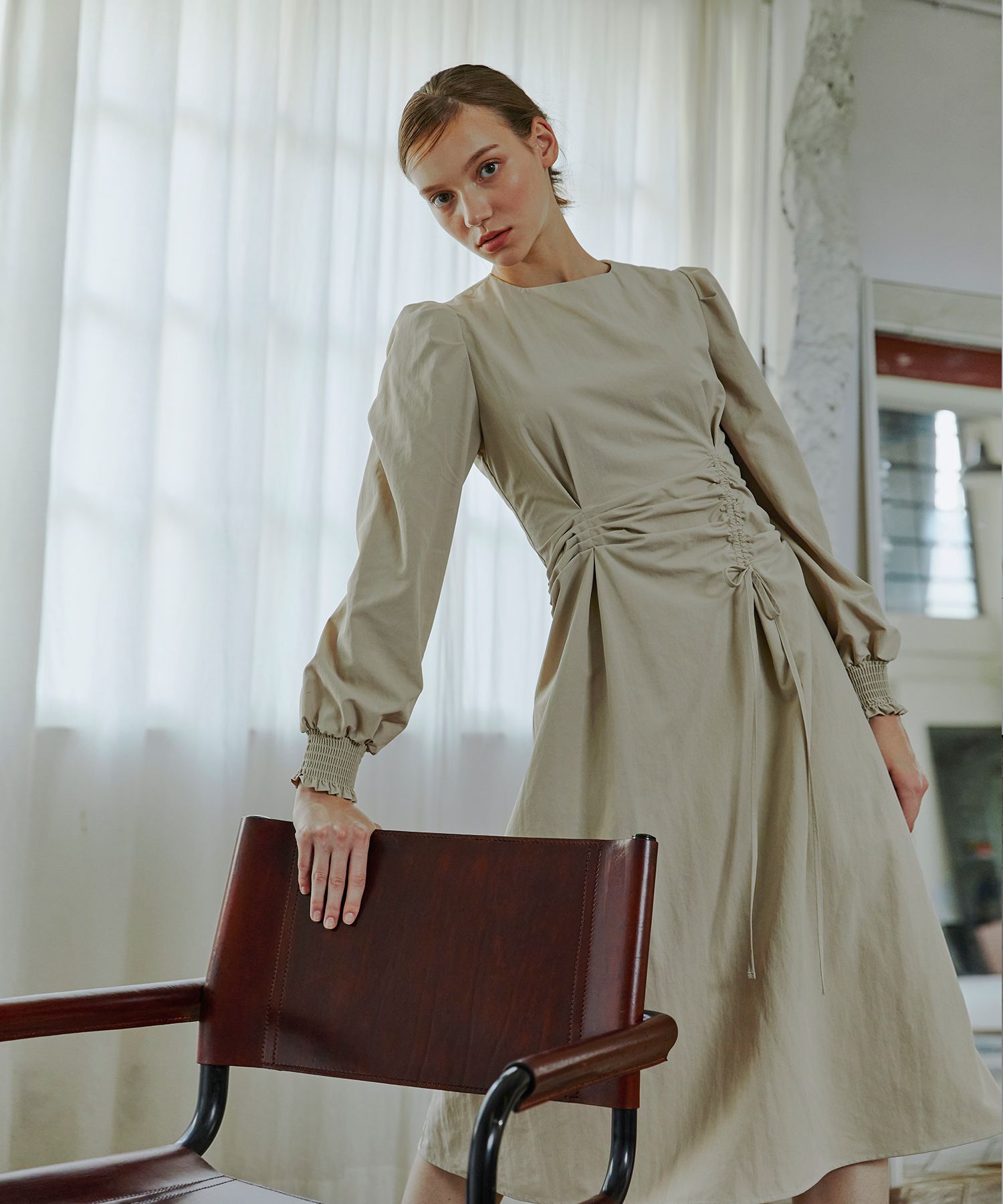 ワンピース ETMON Pintuck String Smock Dress, Beige MUSINSA | ETMON Pintuck String Smock Dress Beige