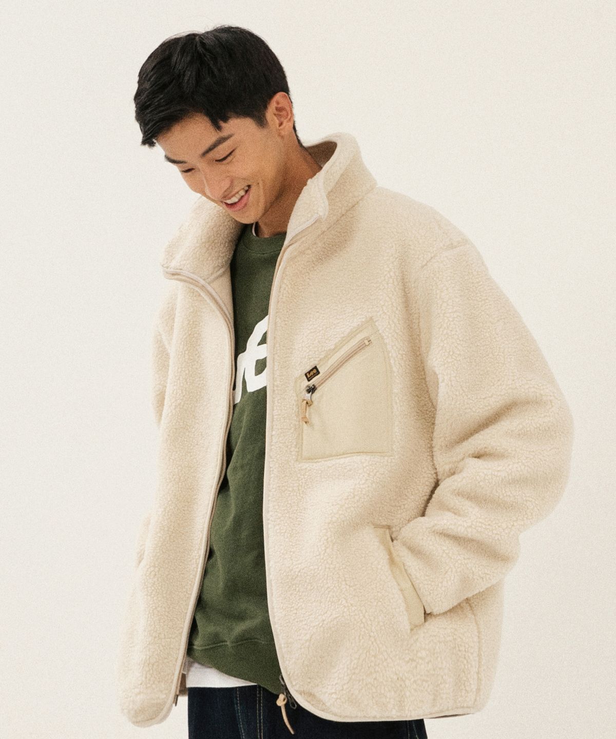 리(LEE) 보아 하이넥 집업 자켓 아이보리