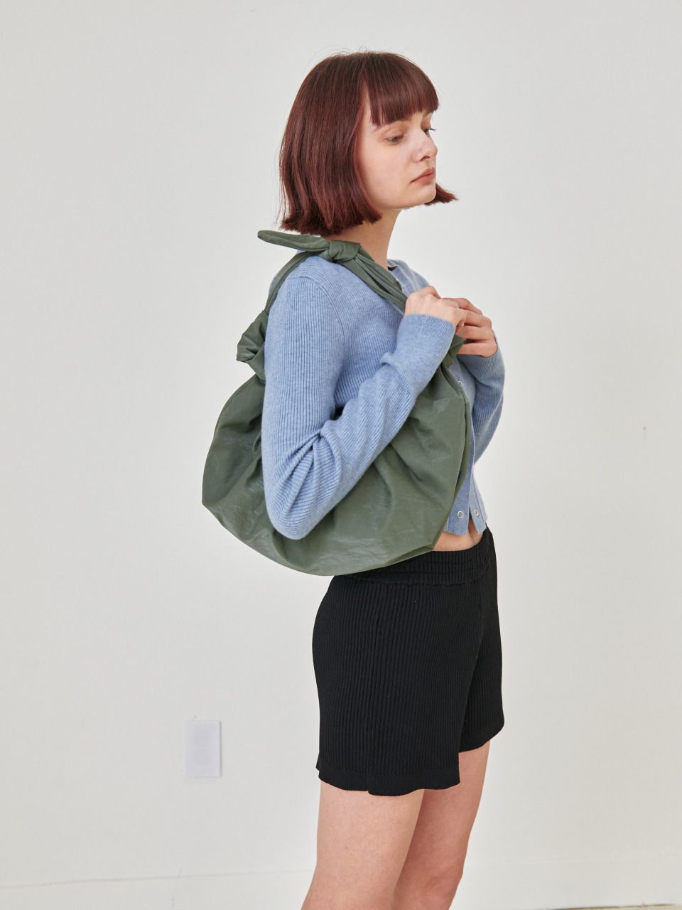 MUSINSA | ACOC Stone Croissant Medium Bag_Gray