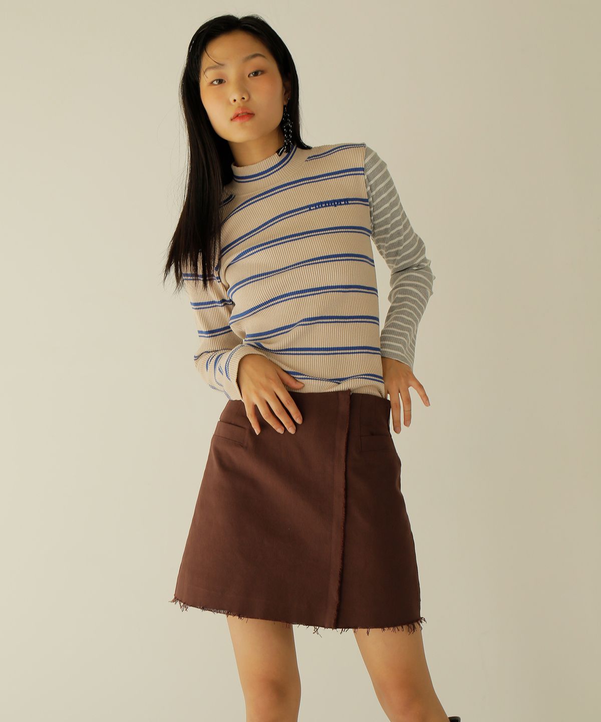 느와(NOIR) Lucy Top R