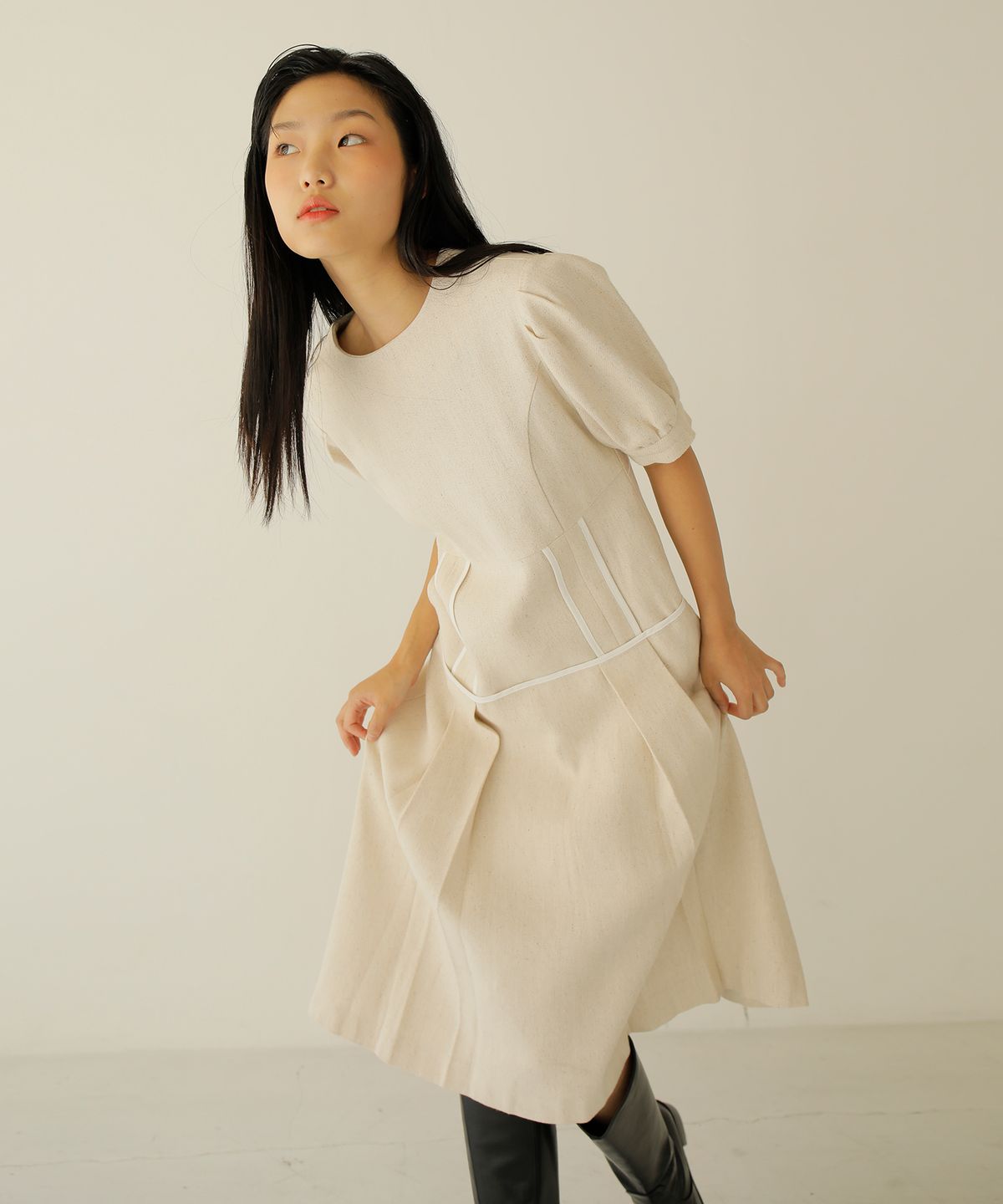 느와(NOIR) Line Block Dress