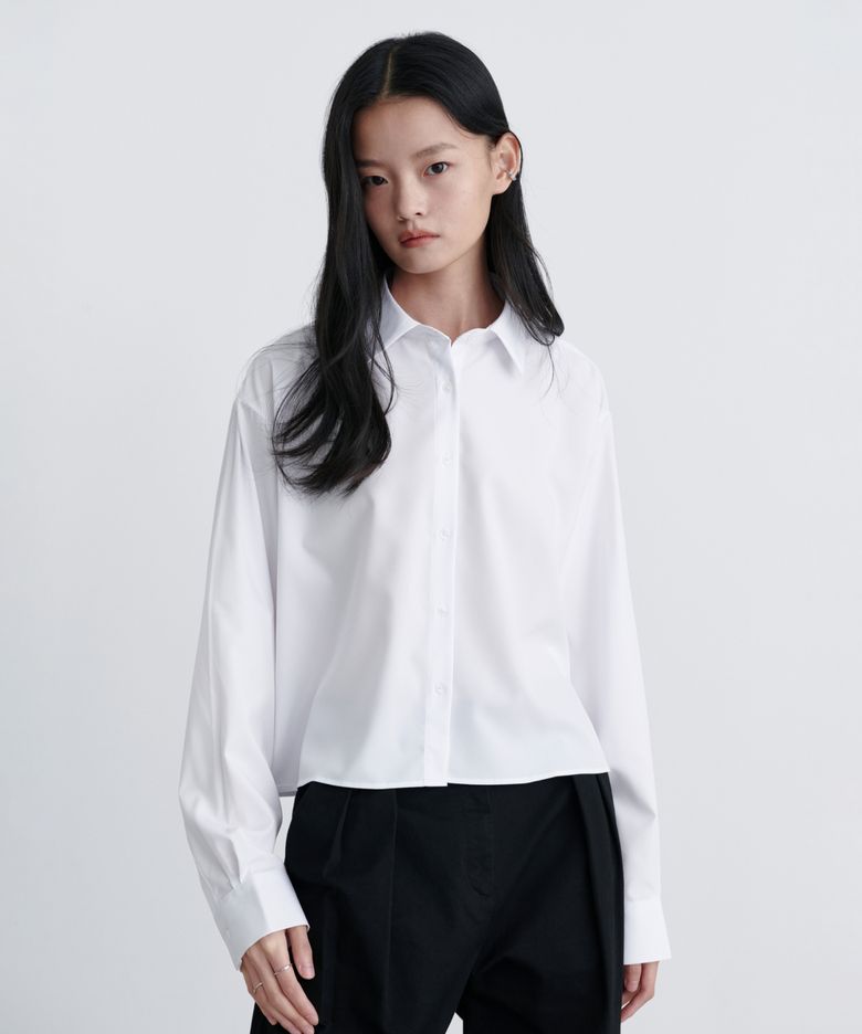우먼즈 릴렉스드 크롭 실키 셔츠 [화이트]