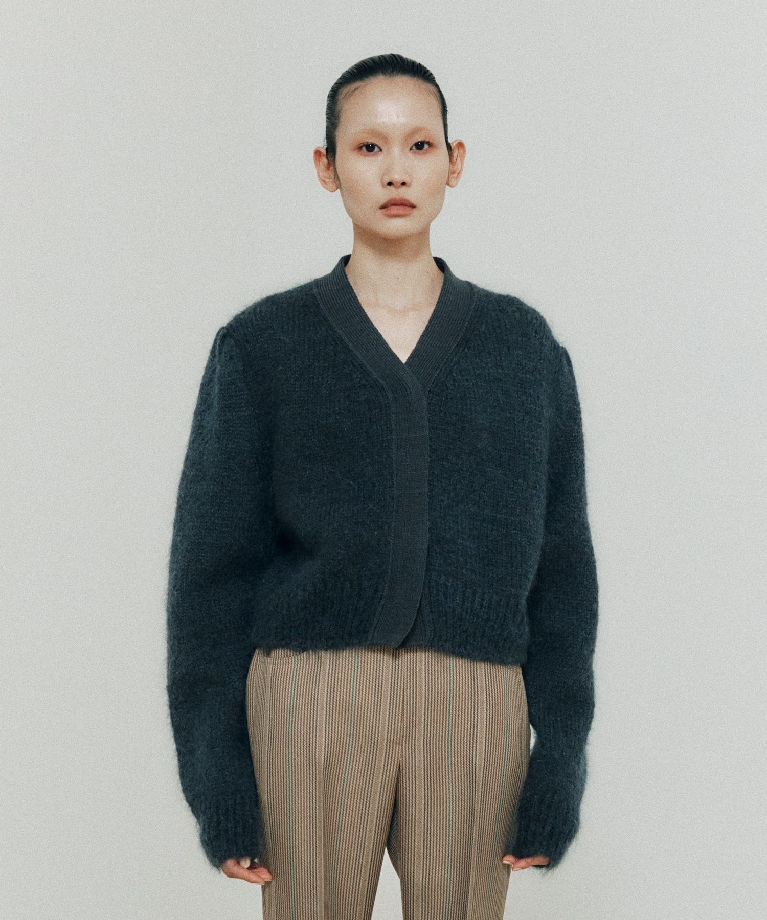 AMOMENTOアモーメント GRANDMA CARDIGAN カーディガン MUSINSA公式 | AMOMENTO GRANDMA CARDIGAN - DARK GRAY