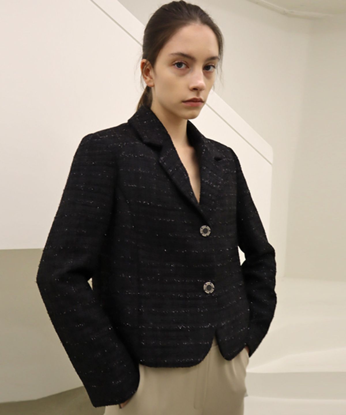 데미지니모닉(DAMAGE MNEMONIC) 트위드2 글리터 크롭 블랙 자켓 _ Tweed2 Glitter Crop BK JK