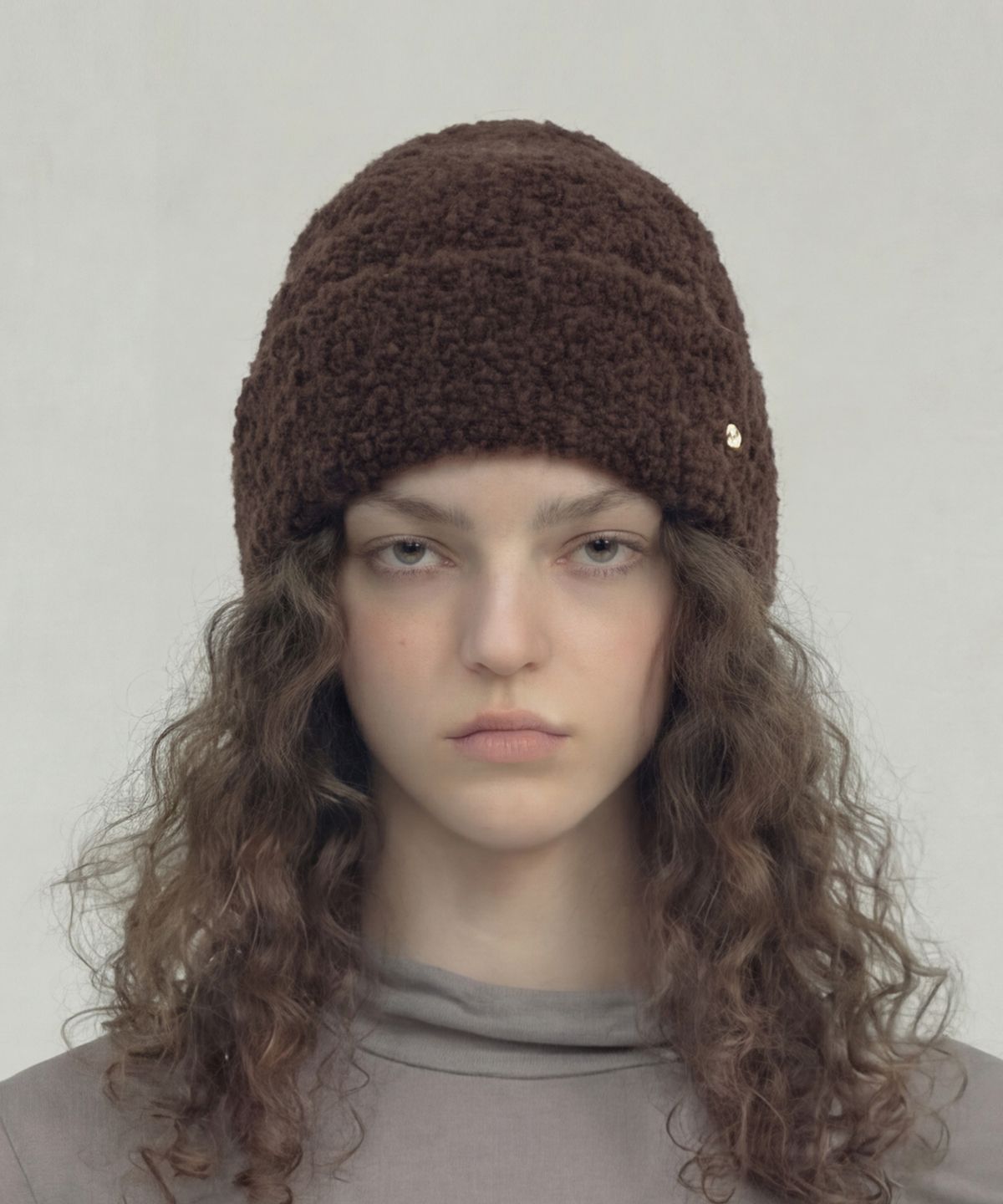 언더컨트롤 스튜디오(UNDERCONTROL STUDIO) 부클 겨울 비니 FLUFFY BEANIE / MOHAIR BOUCLE / BROWN