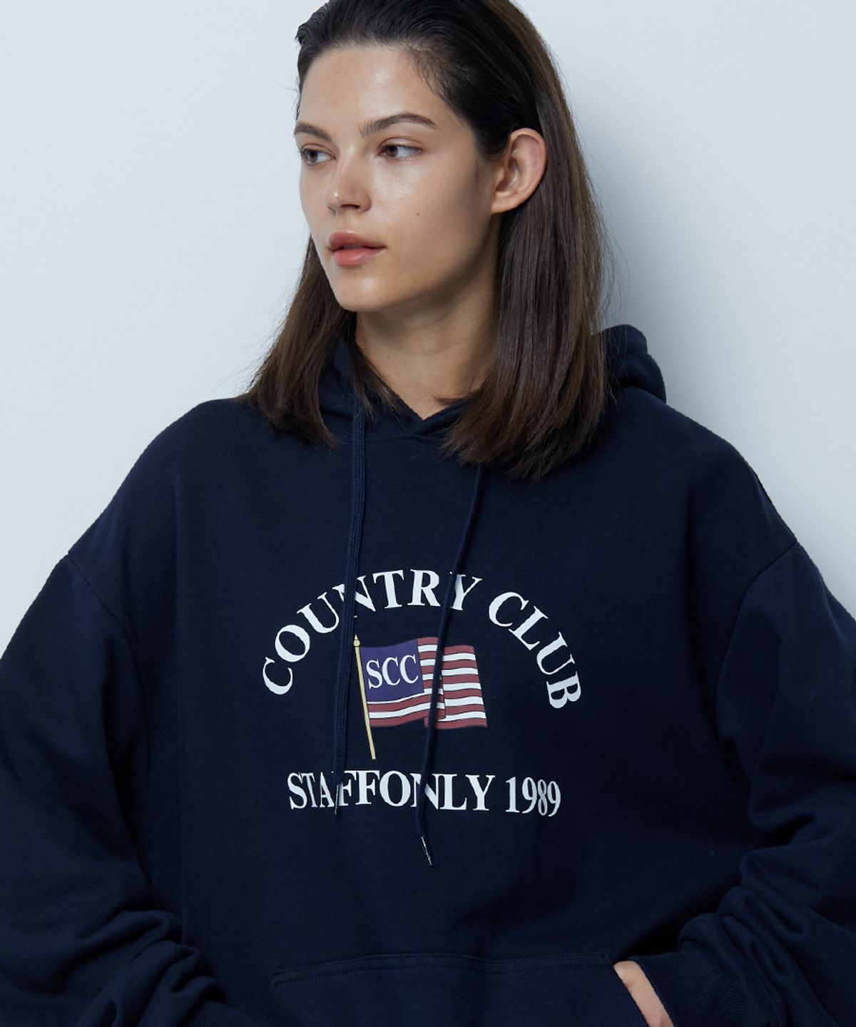 스텝온리(STAFFONLY) CLUB 1989 HOODIE (NAVY)