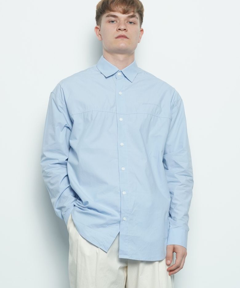 M456 over washing cut shirt sky