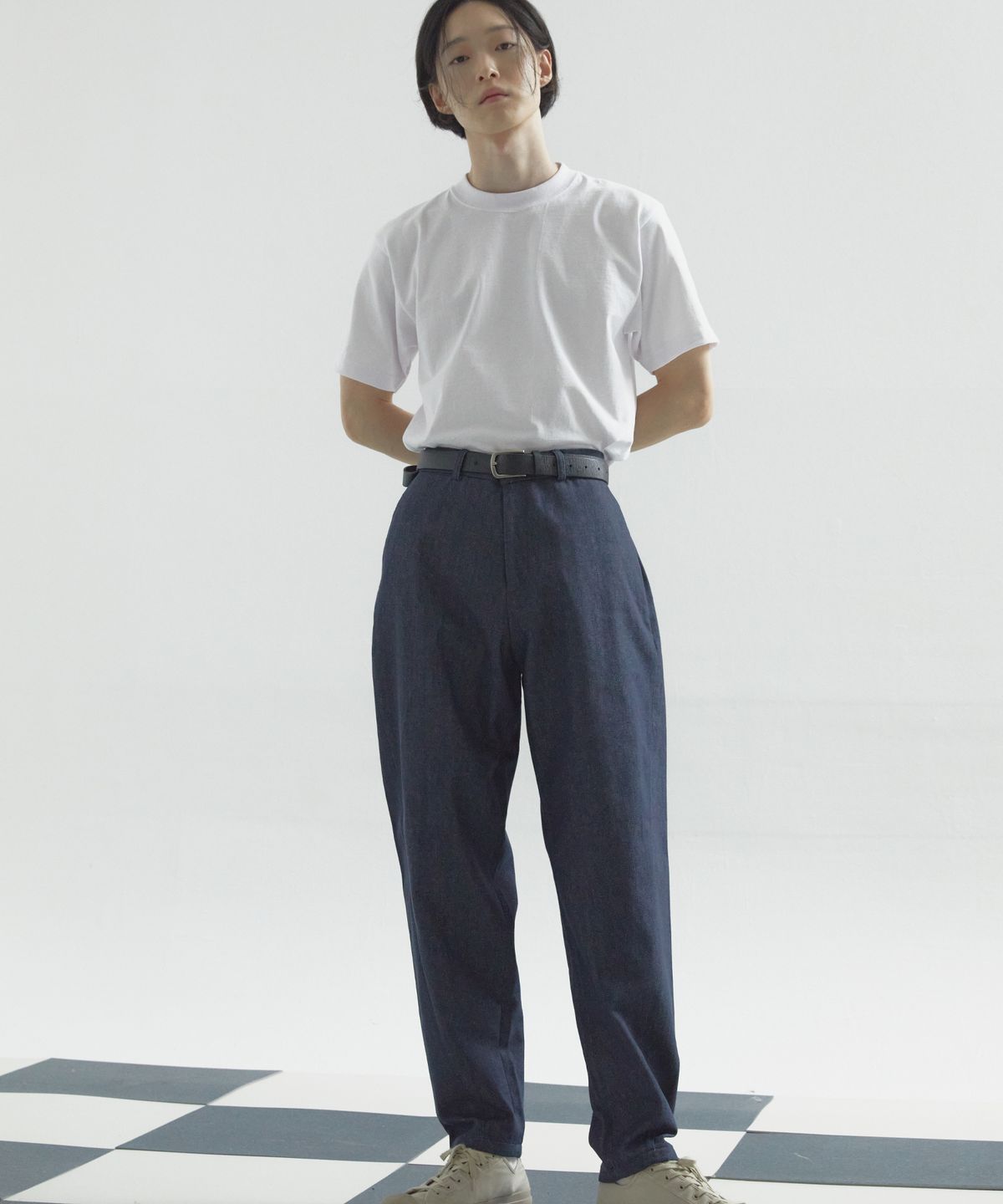 콘센트12(CONCENT12) Wild Denim Curved Pants Indigo