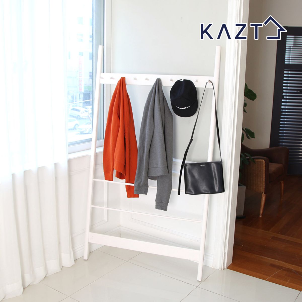 가쯔(KAZT) 로이드 우드 코트랙 화이트 대형