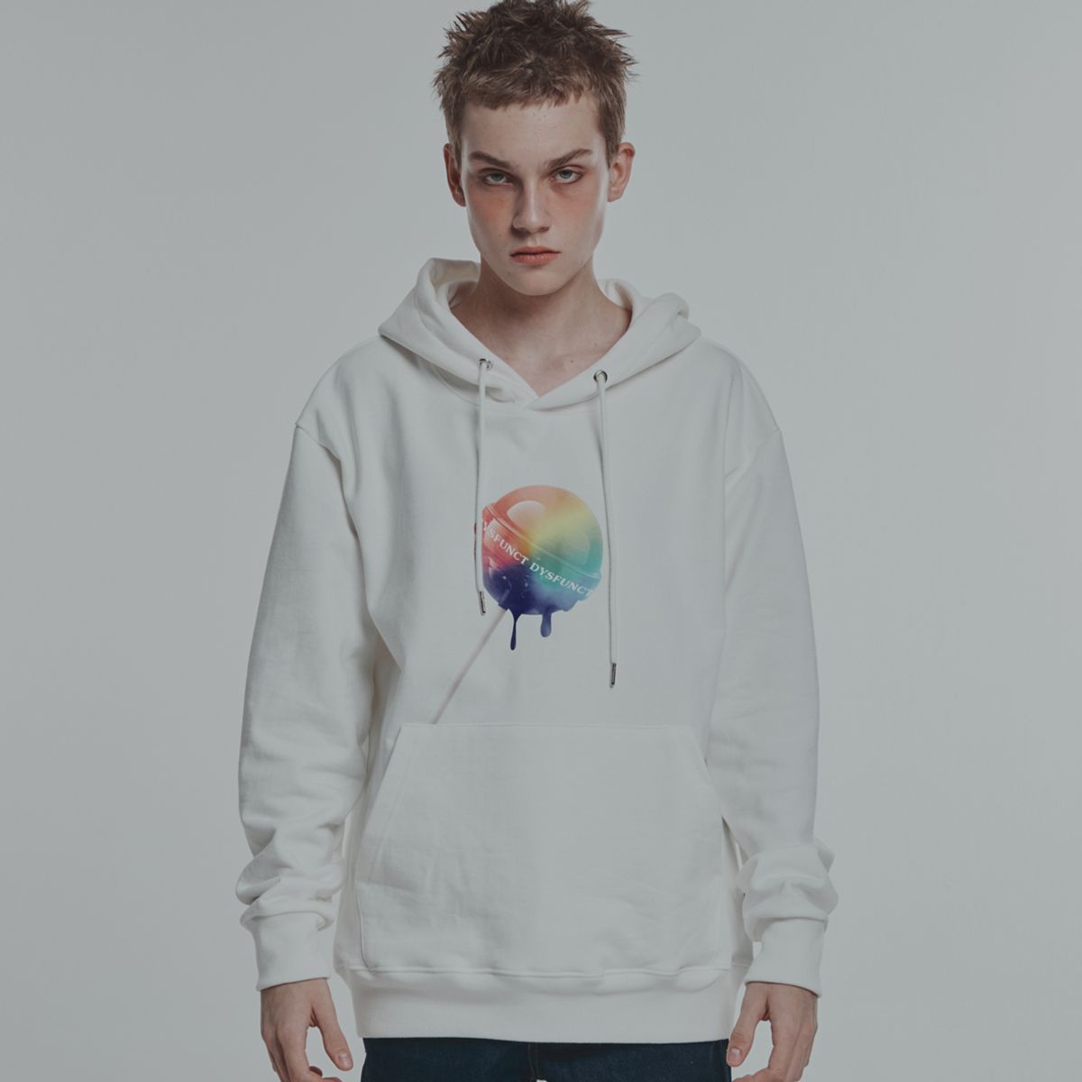 디스펑트(DYSFUNCT) TOO SWEET BUT CUTE HOODIE (WHITE/RAINBOW)