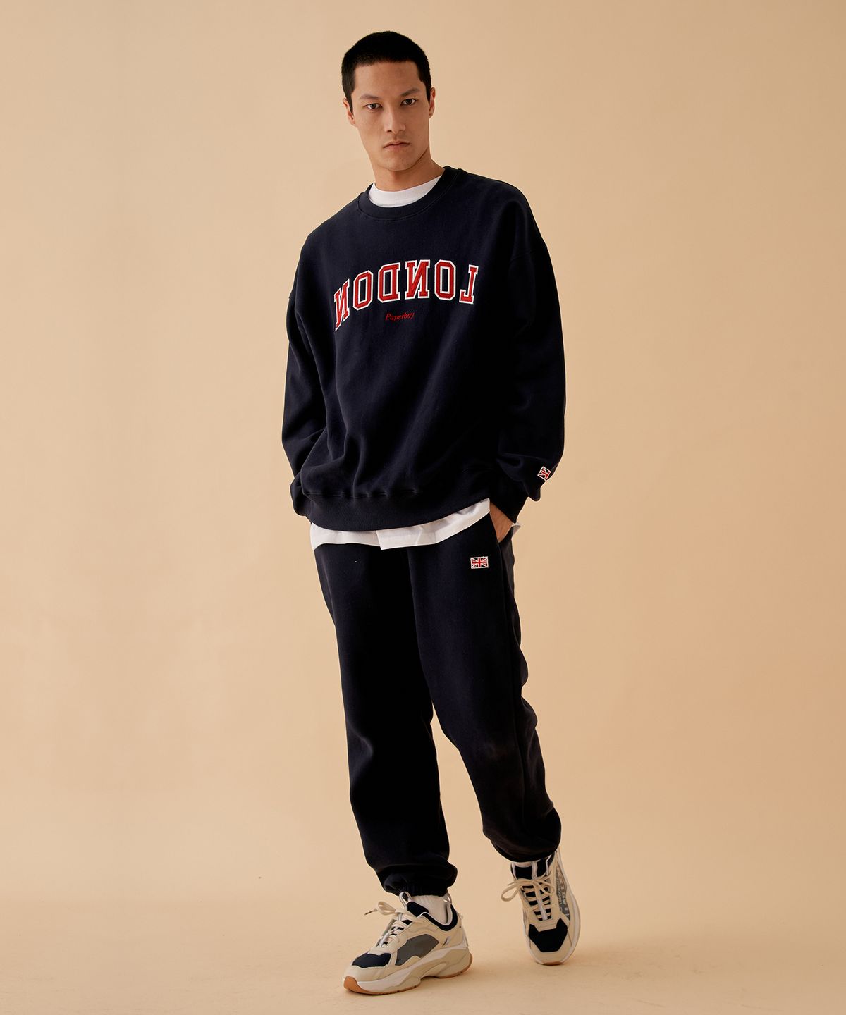 페이퍼보이(PAPERBOY) 런던 스웨트팬츠-네이비
