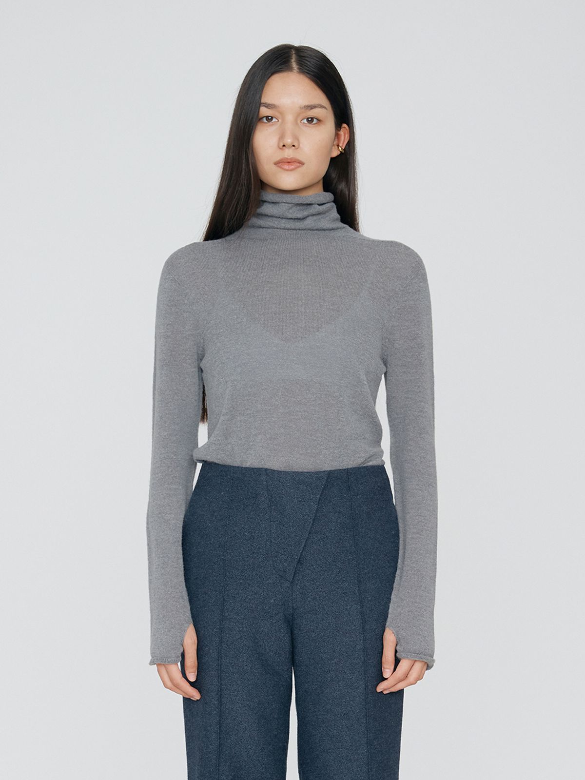 렘플레이스먼트(REMPLACEMENT) FINGER HOLE TURTLE NECK - GREY
