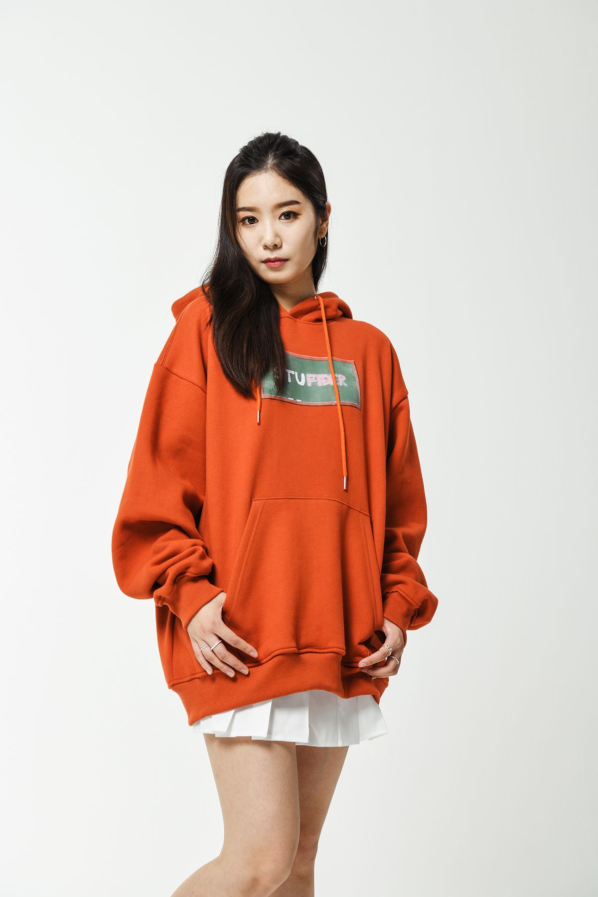 스터퍼(STUFFER) blackboard HOODIE