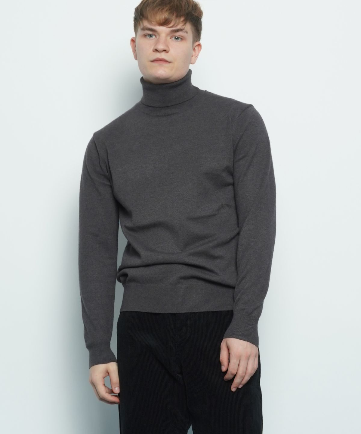 에이본(THE-ABON) M613 cash polar knit charcoal
