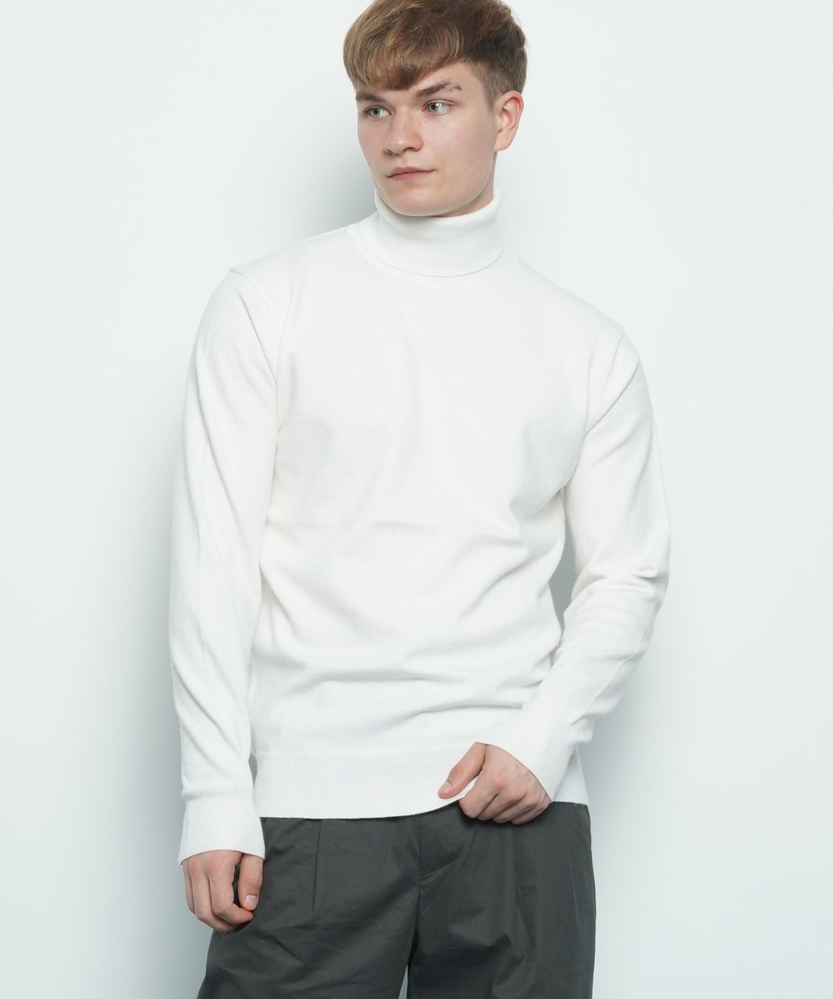 에이본(THE-ABON) M613 cash polar knit ivory