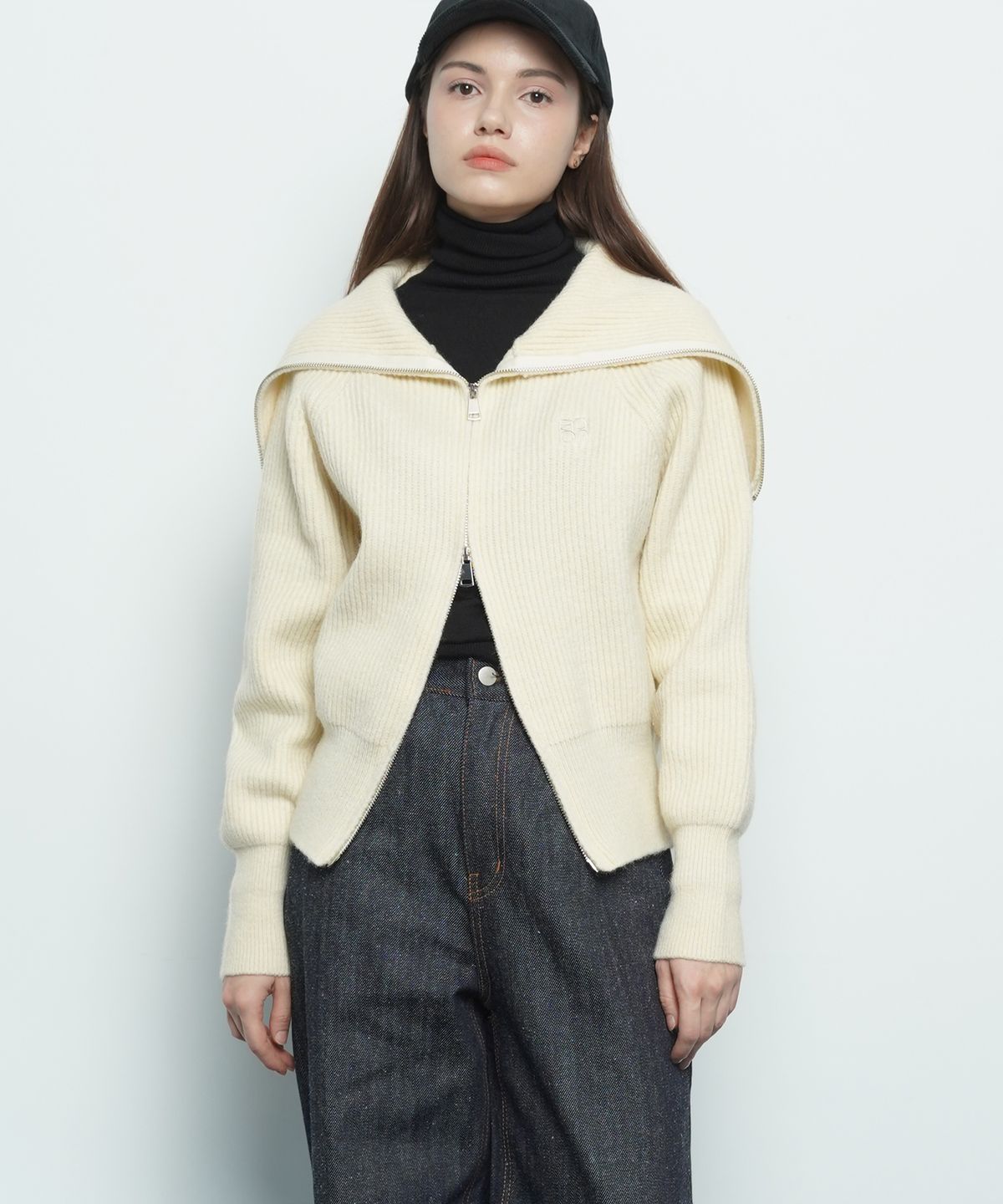 에이본(THE-ABON) W39 life knit zip up ivory