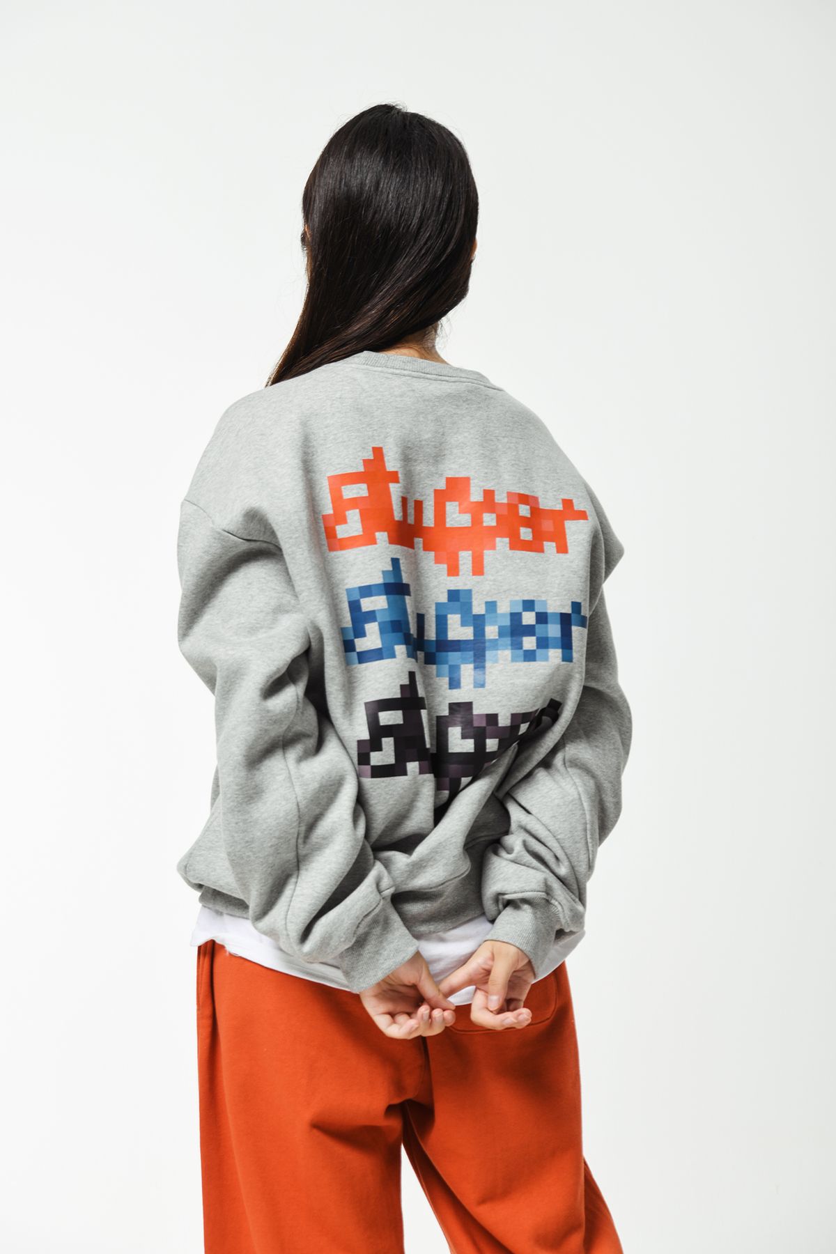 스터퍼(STUFFER) mosaic logo Sweatshirts