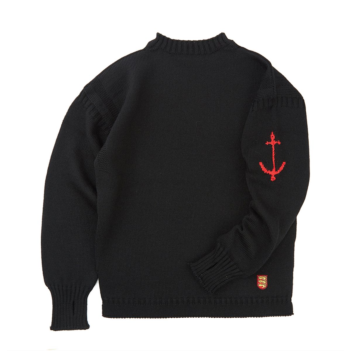 건지 울른스(Guernsey Woollens) 피셔맨 홀가먼트 스웨터 - 블랙