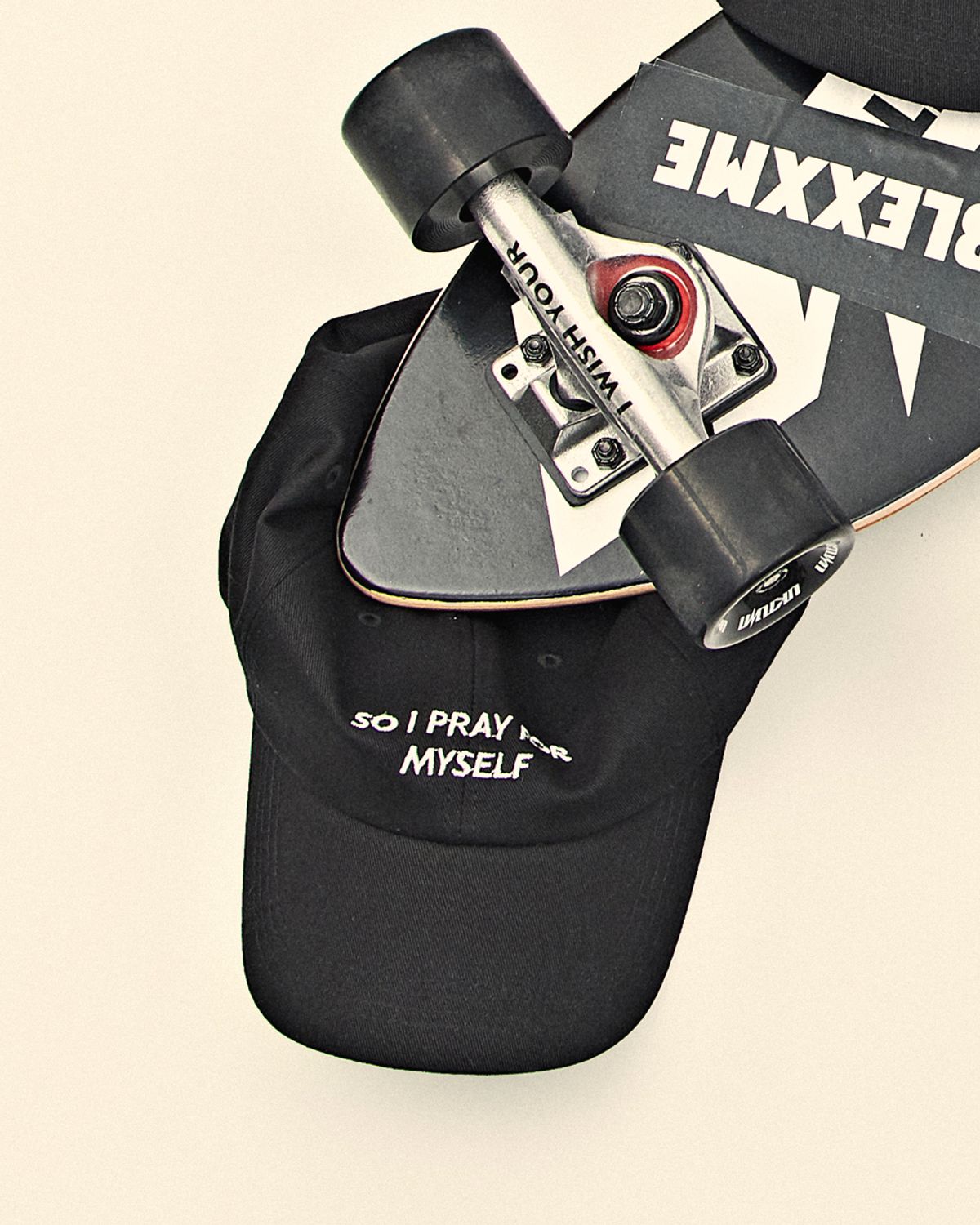 블랙스미(BLEXXME) SO I PRAY FOR MYSELF BALL CAP BLACK