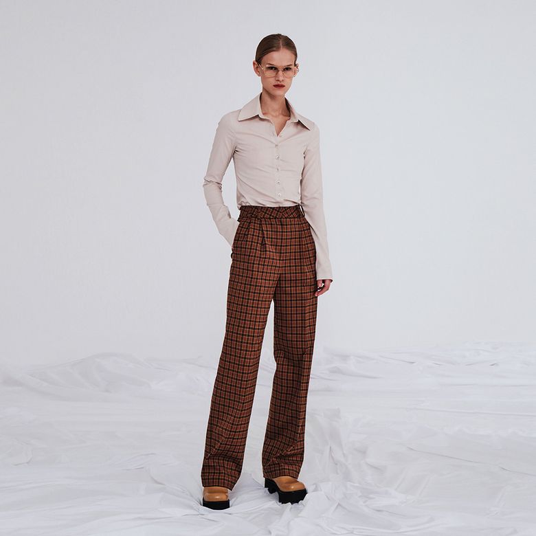 CHECK TWO TUCK SLACKS CHECK BROWN