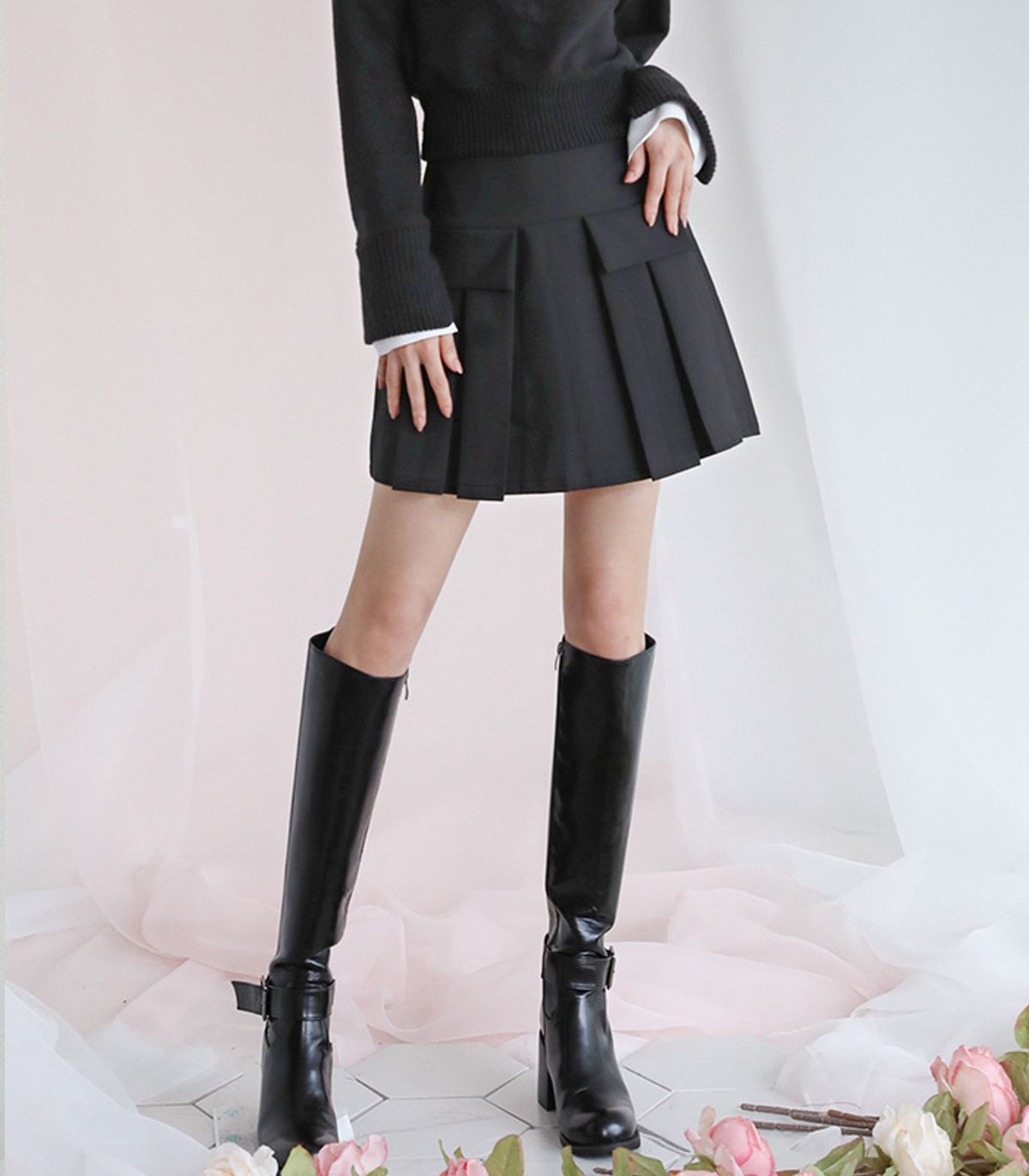 어반드레스(AVANDRESS) POCKET MINI PLEATS SKIRT BLACK