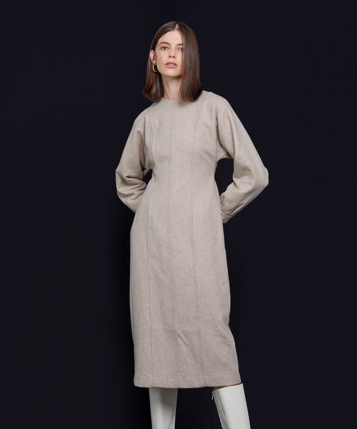 네벨에브리웨어(NEBELEVERYWEAR) LINE WOOL DRESS (2COL)