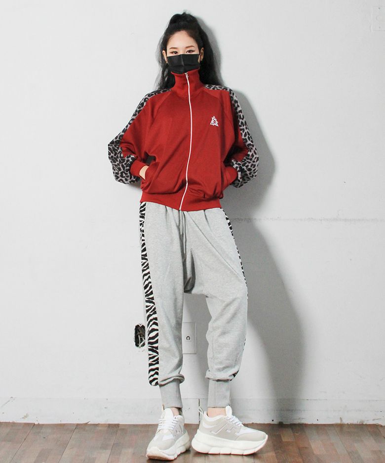 지브라 리얼배기 조거팬츠 그레이