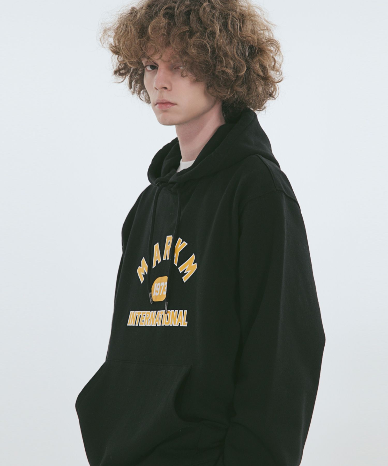 MUSINSA | MARKM Markm Arch Graphic Hoodie Black
