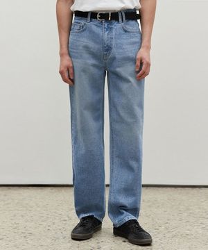 Dawn Semi Wide Jeans DCPT002LightBlue