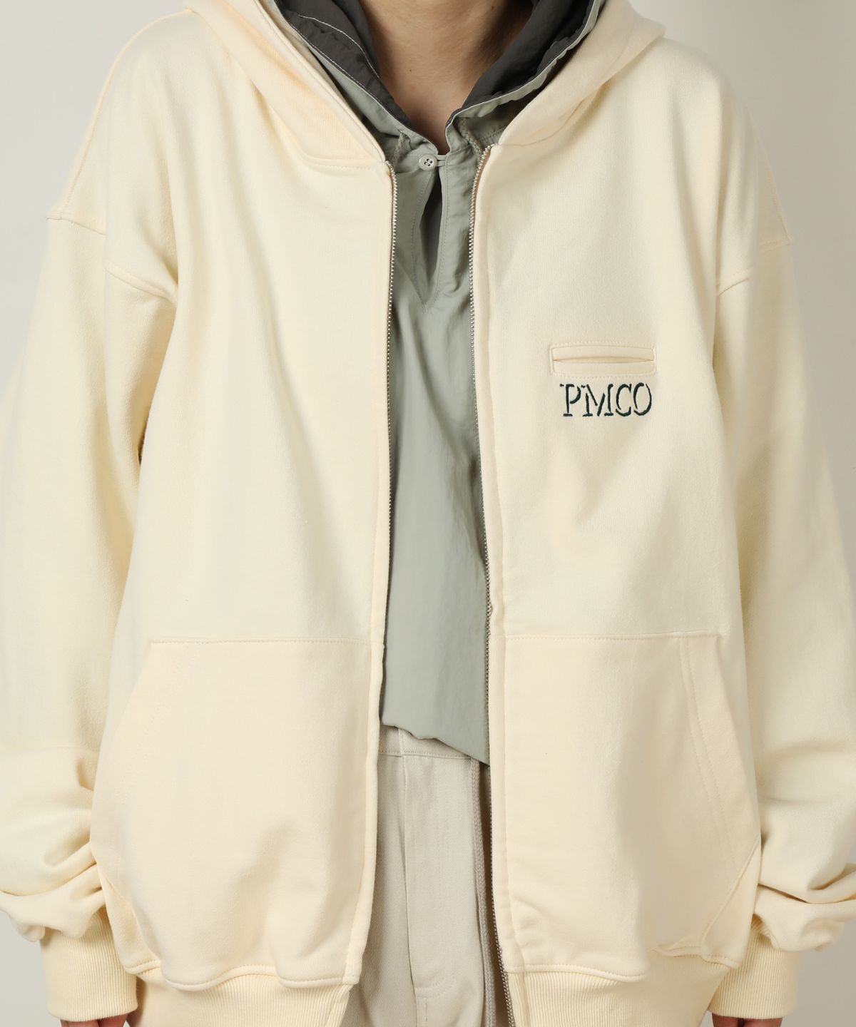 피엠코(PMCO) 포켓 후드집업 (크림)