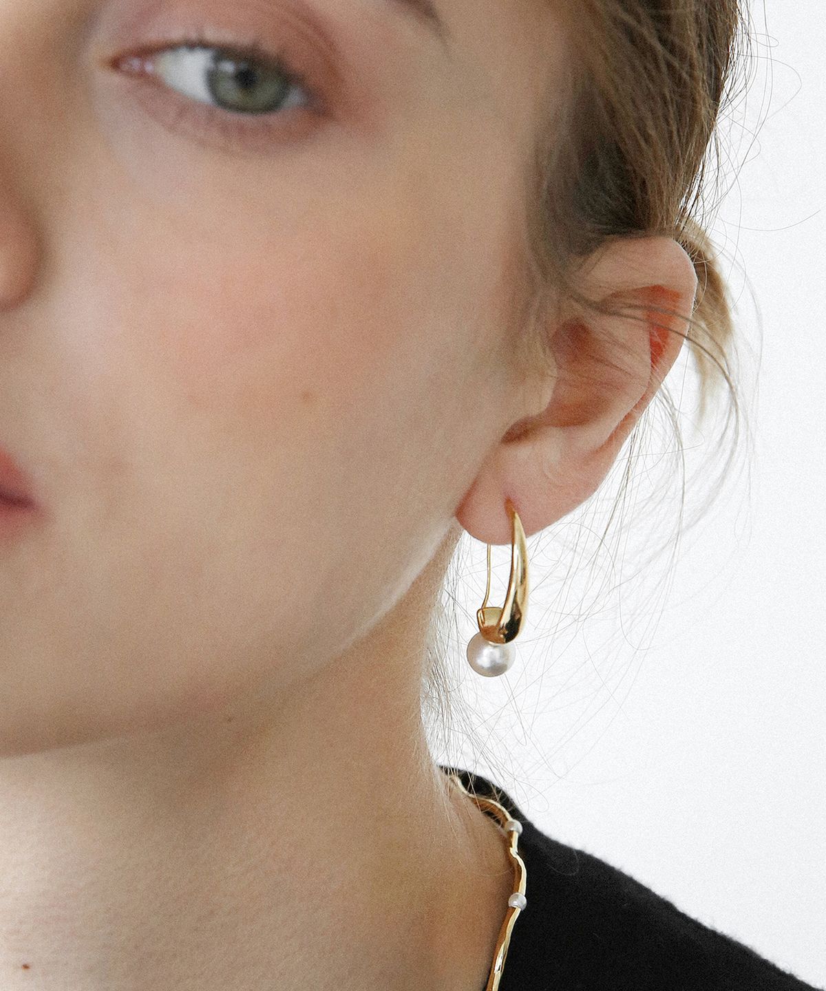 레이지던(LAZYDAWN) pearl point hoop earring E037