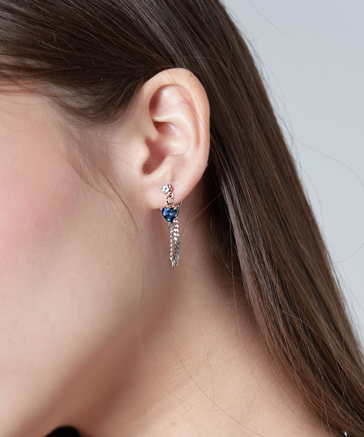 하와(HAWHA) BLUE HEART JOIN EARRING