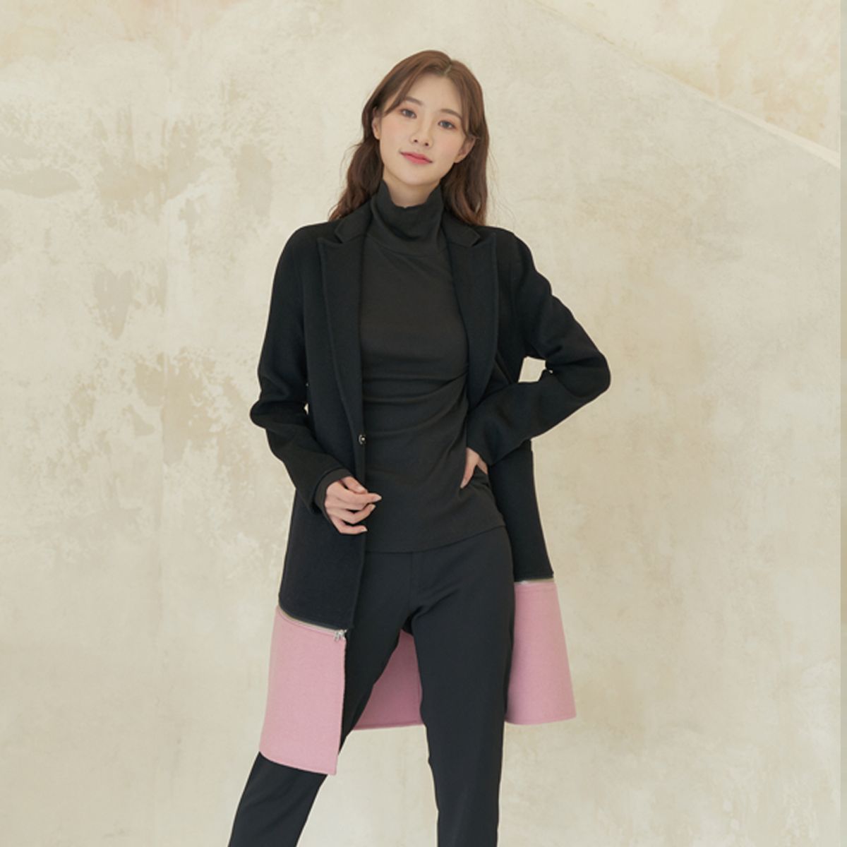 제이올(J-ALL) 마리 칼라 블록 코트 블랙/핑크