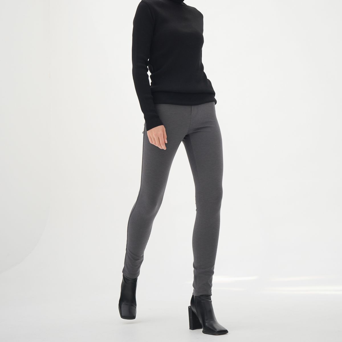 아쿠드(ACUD) Ponte Legging Pants_Grey