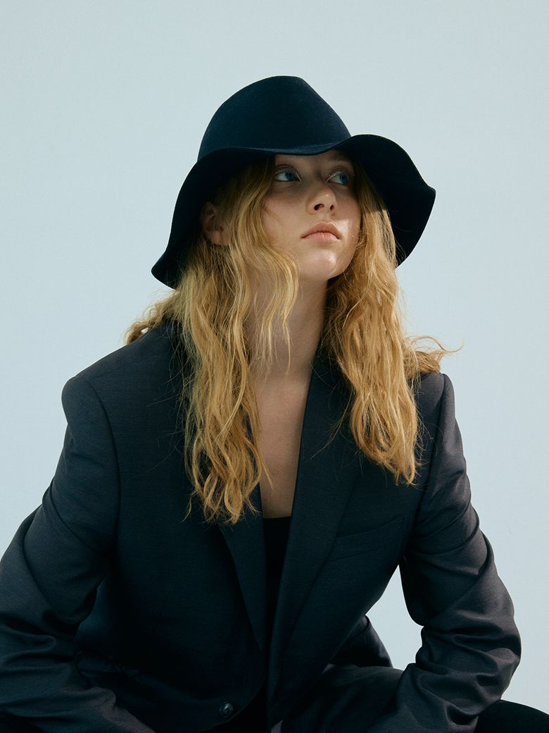 [Let there be light] Lou floppy hat in dark navy