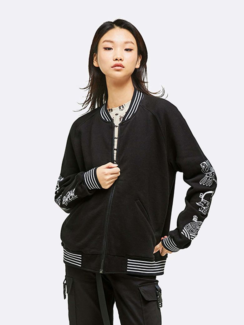 Longevity Embroidery bomber Jacket(Black)