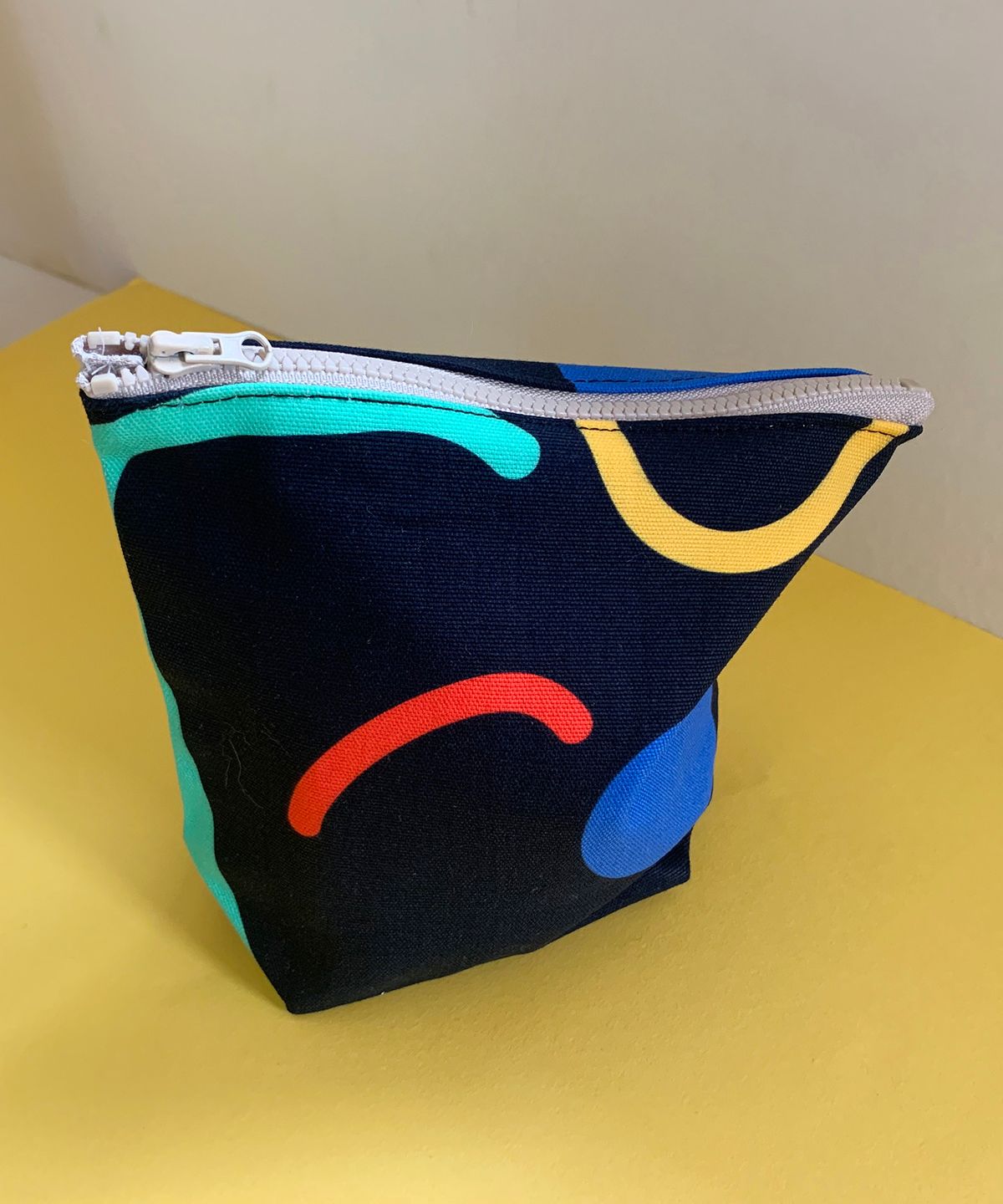 소곤소곤(SOGONSOGON) sentimental pouch