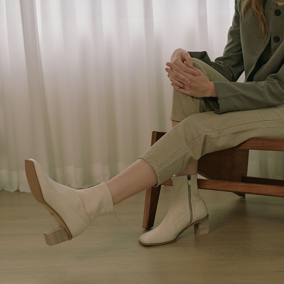 케리제이드(KERRIJADE) Wood Socks Boots_Ivory