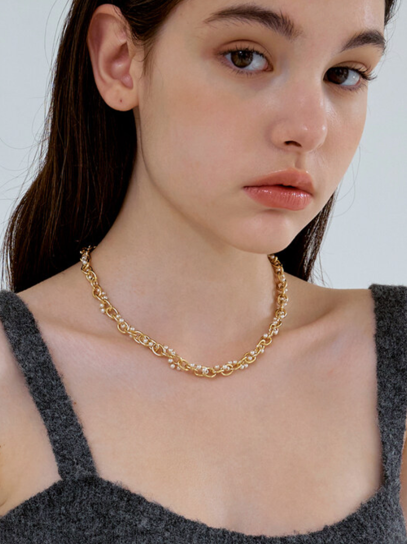 【kindababy】chain & pearl mix necklace〜チェーンネックレス MUSINSA公式 | KINDABABY chain & pearl mix necklace