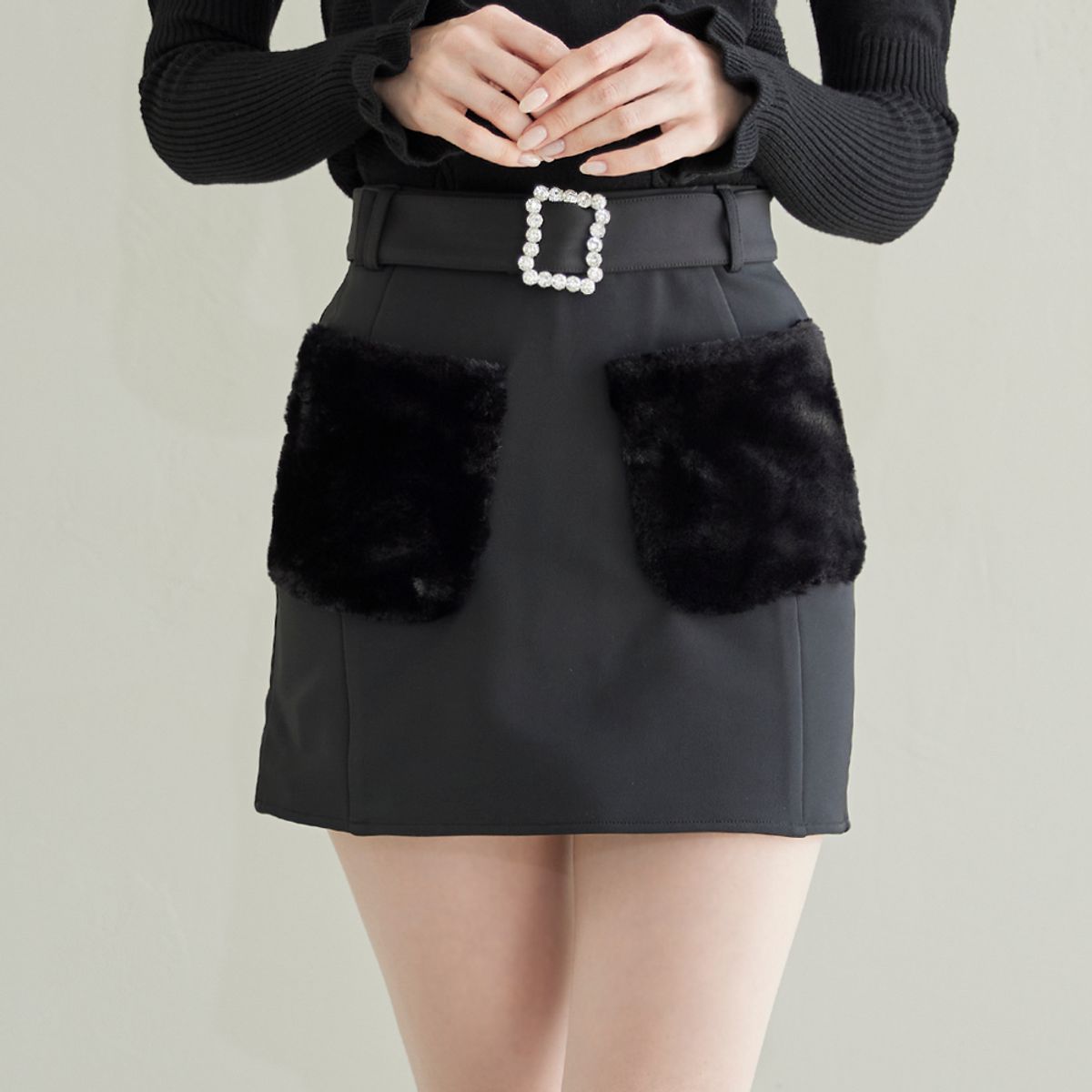 제이제인(J.JANE) 퍼 포켓 스커트 (Black)