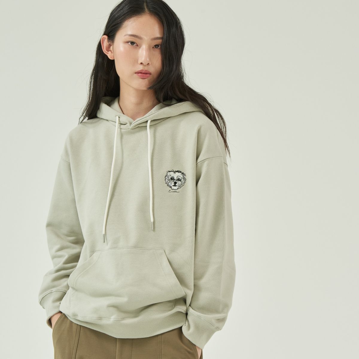 젠아더(ZNOTHER) 말티즈 헤비쭈리 후디 베이지