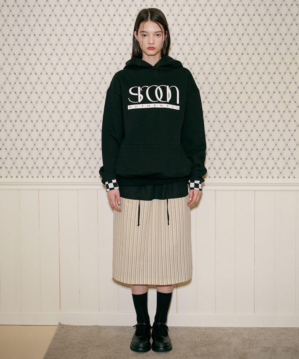 시눈(SINOON) AUTHENTIC LOGO HOODIE
